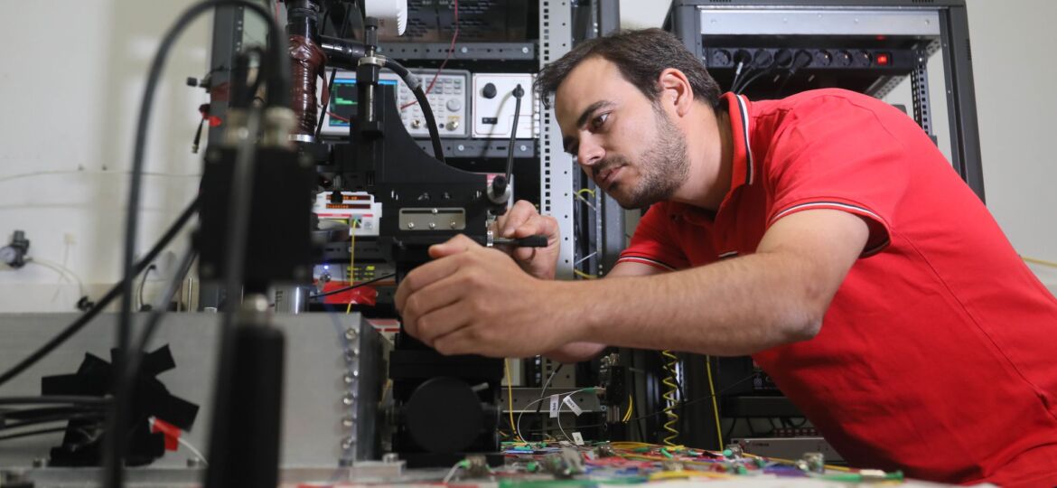 Eduardo-Gil-Laboratorio